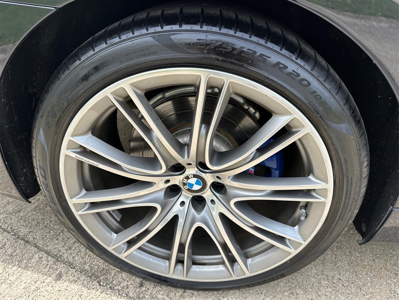 BMW 7-Series  2019