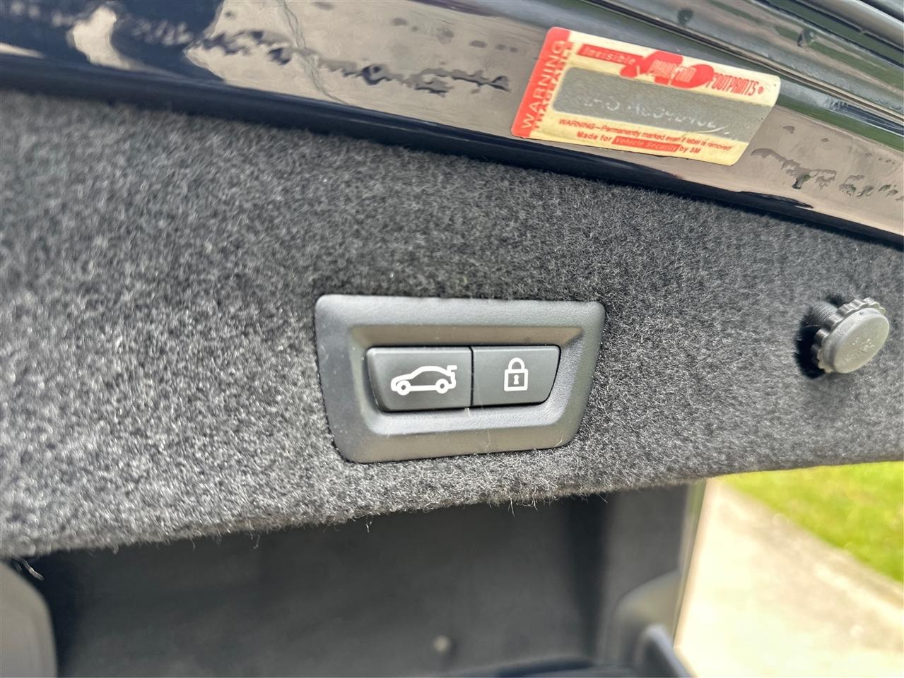 BMW 7-Series  2019