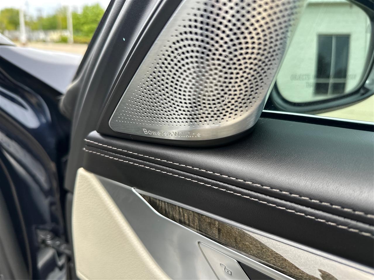 BMW 7-Series  2019