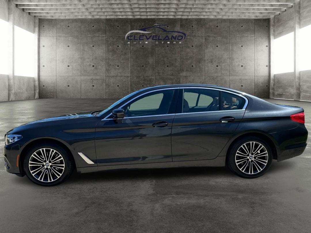 BMW 5-Series  2019