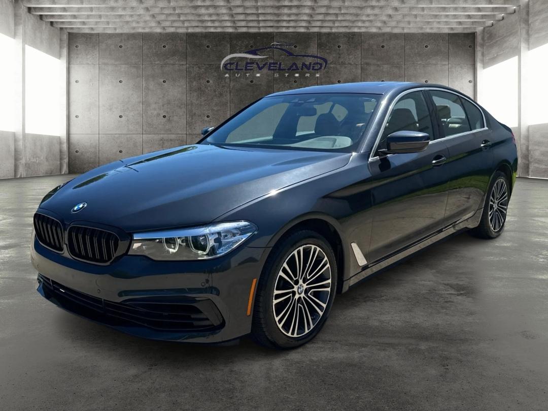 BMW 5-Series  2019