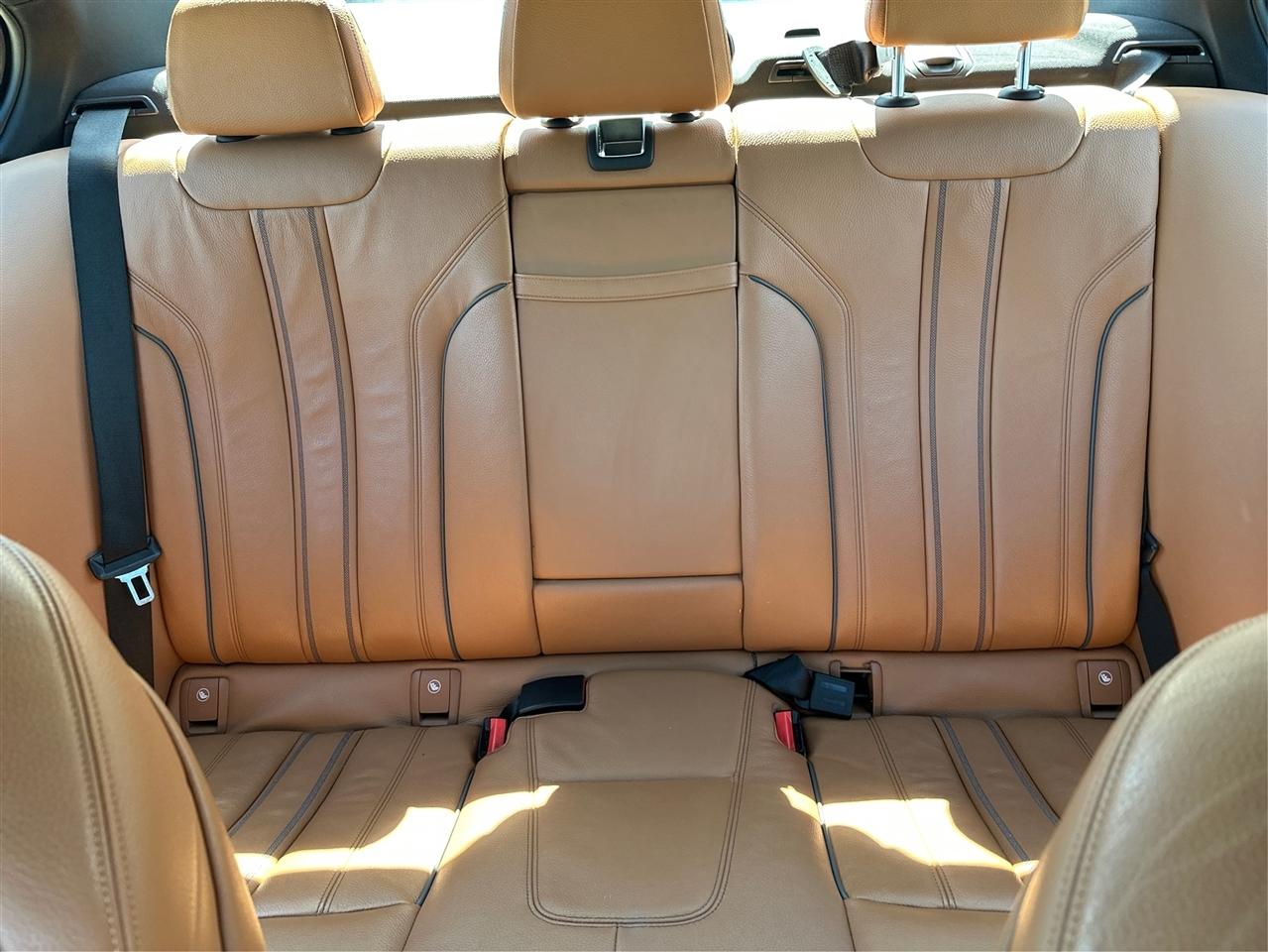 BMW 5-Series  2019