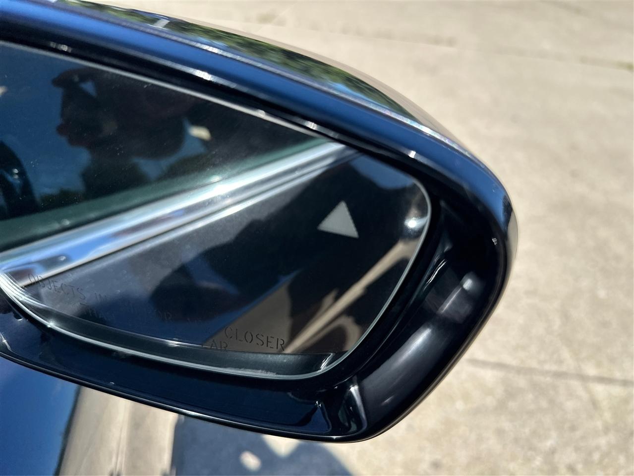 BMW 5-Series  2019