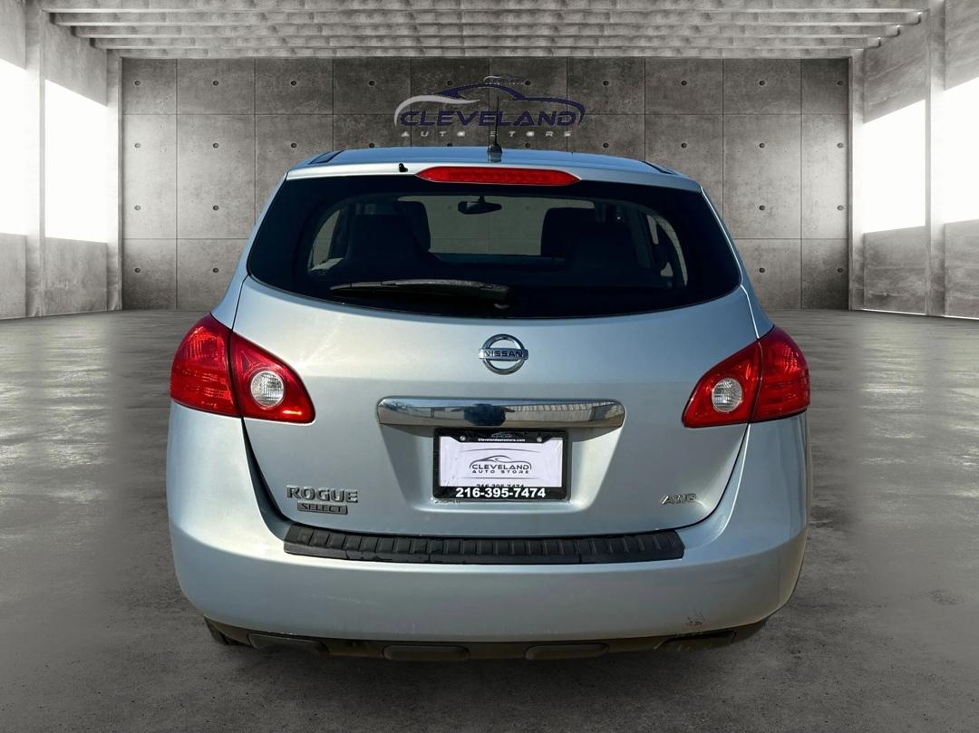 Nissan Rogue Select  2014