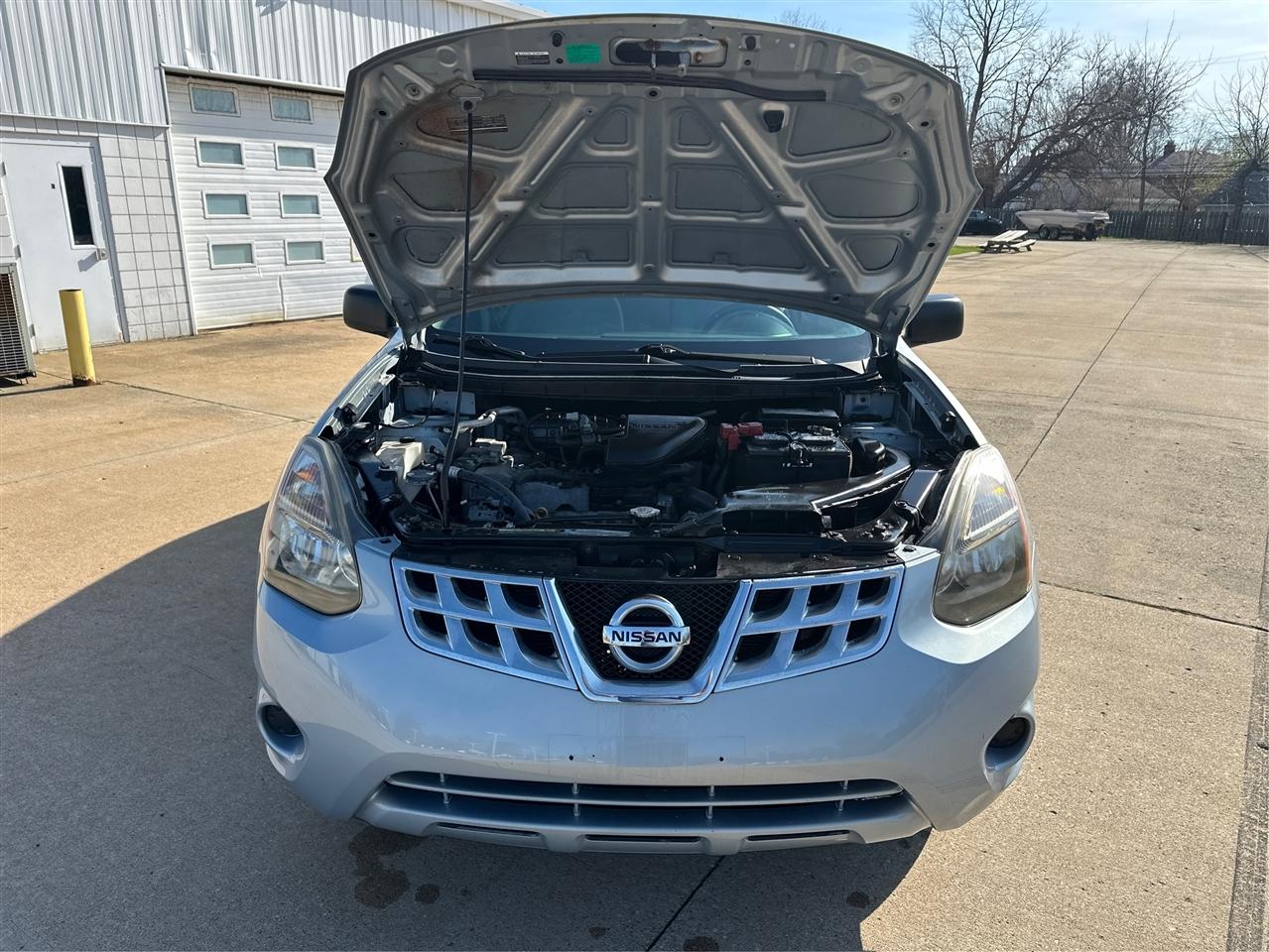 Nissan Rogue Select  2014