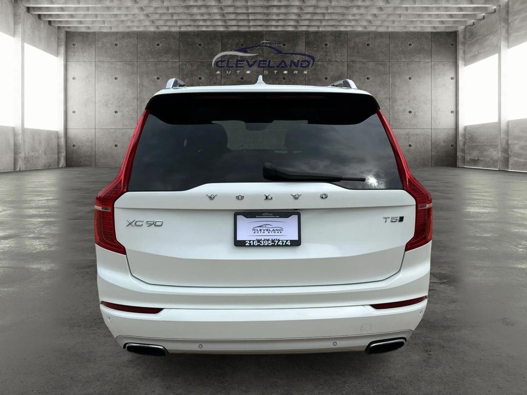 Volvo XC90  2016