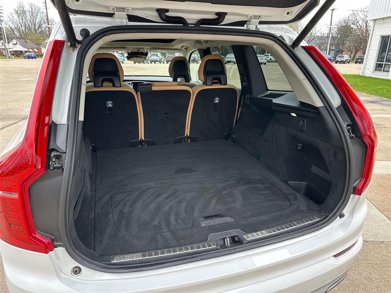 Volvo XC90  2016