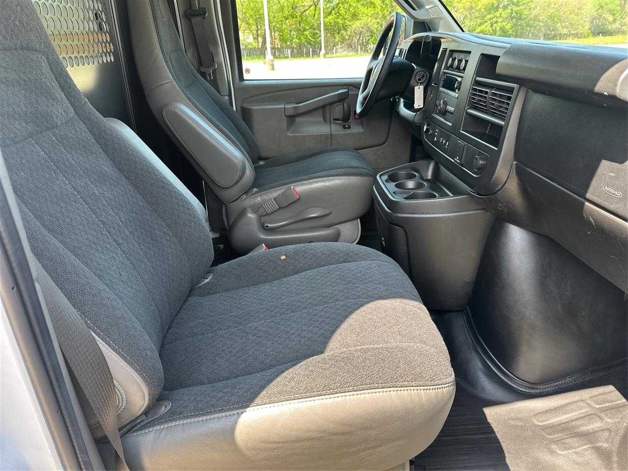 Chevrolet Express  2022