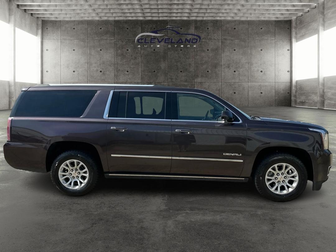 GMC Yukon Denali  2015