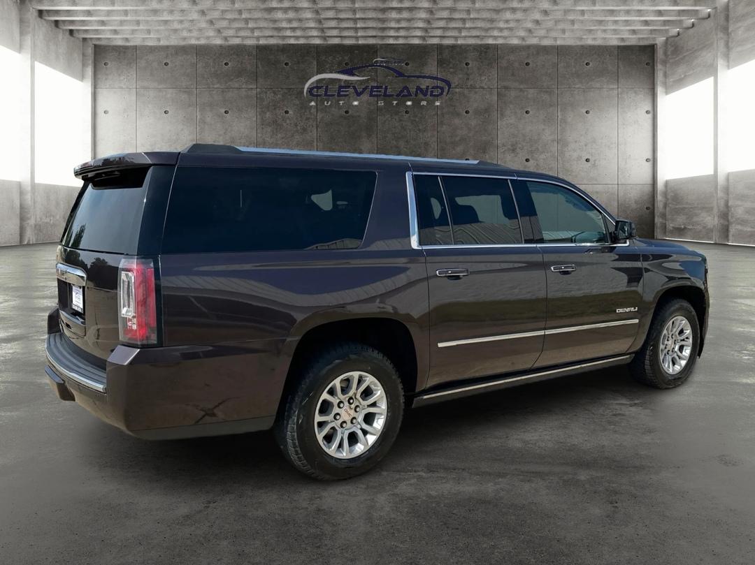 GMC Yukon Denali  2015