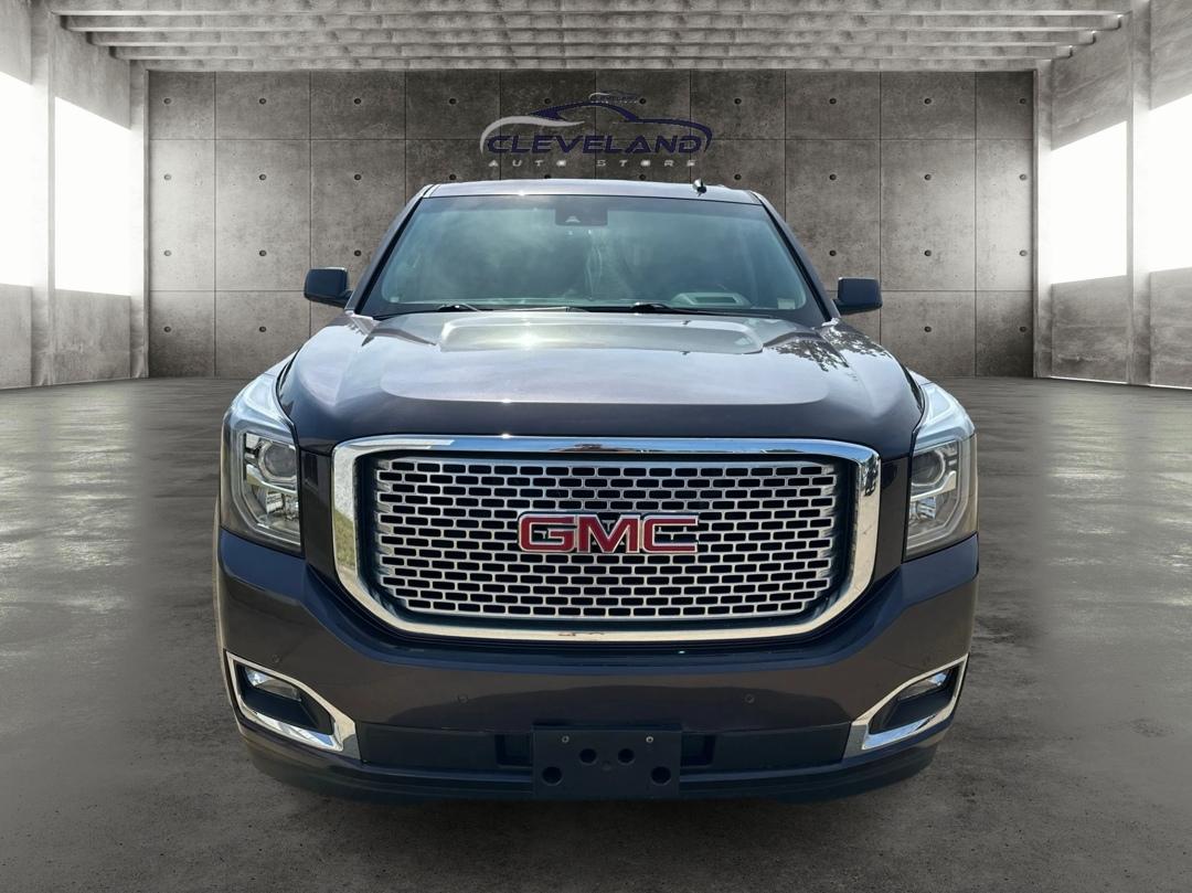 GMC Yukon Denali  2015