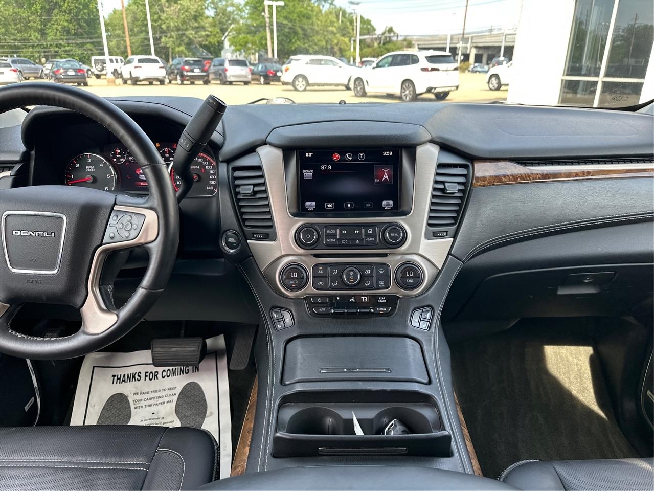 GMC Yukon Denali  2015