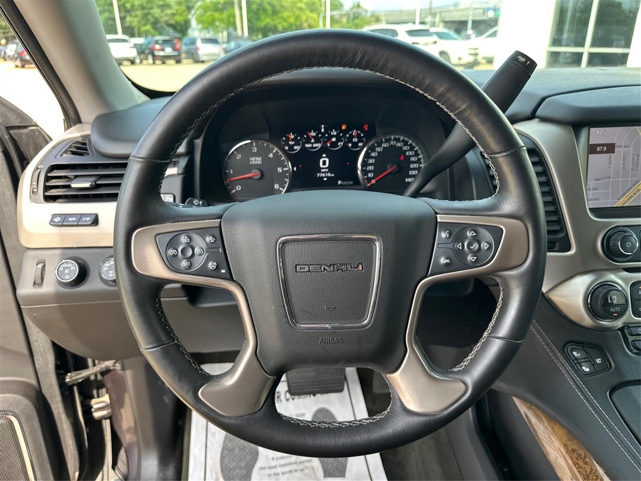 GMC Yukon Denali  2015