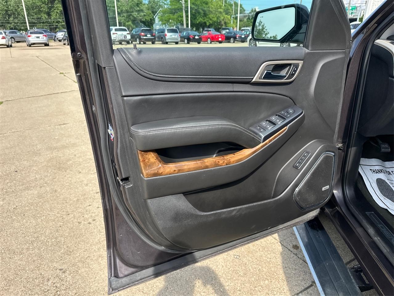 GMC Yukon Denali  2015