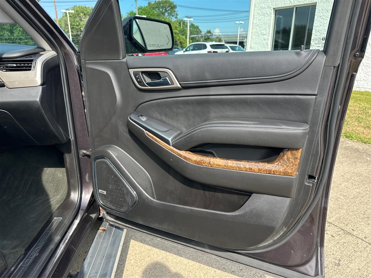 GMC Yukon Denali  2015