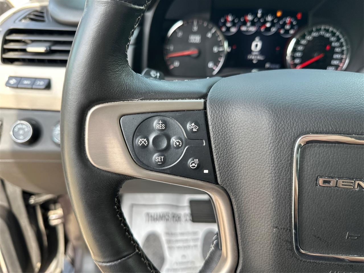 GMC Yukon Denali  2015