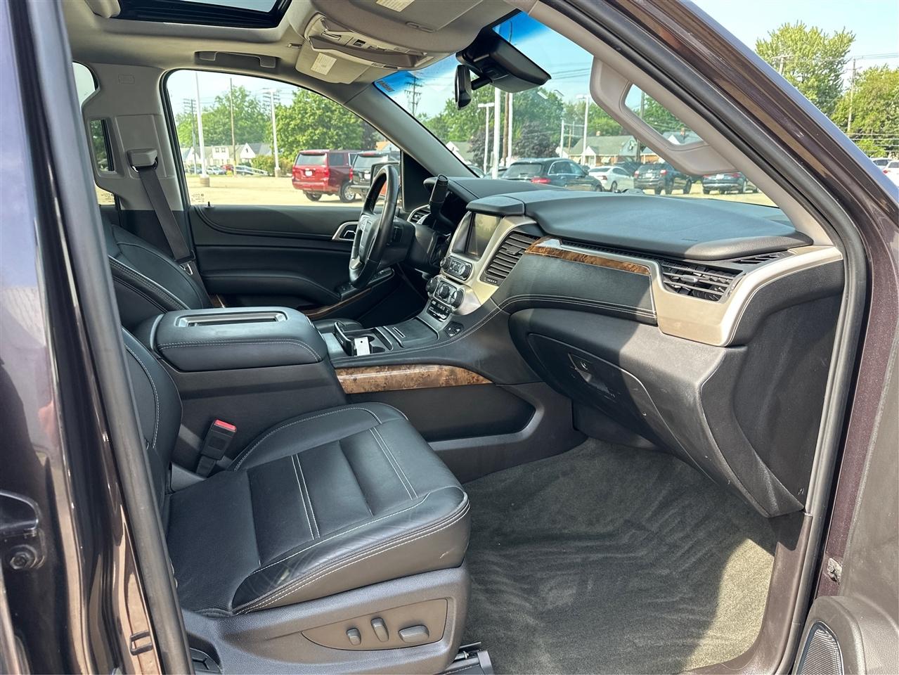 GMC Yukon Denali  2015