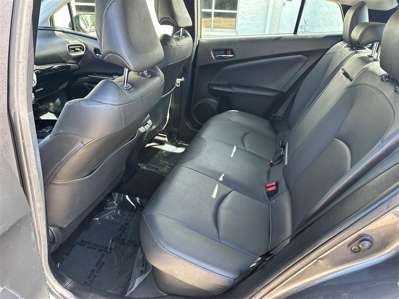 Toyota Prius  2019