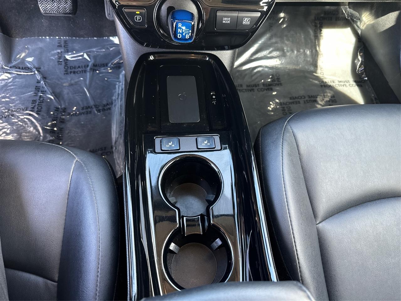 Toyota Prius  2019