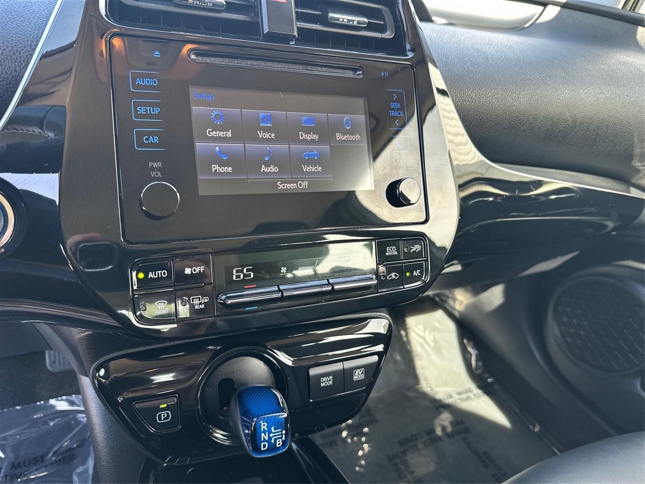 Toyota Prius  2019