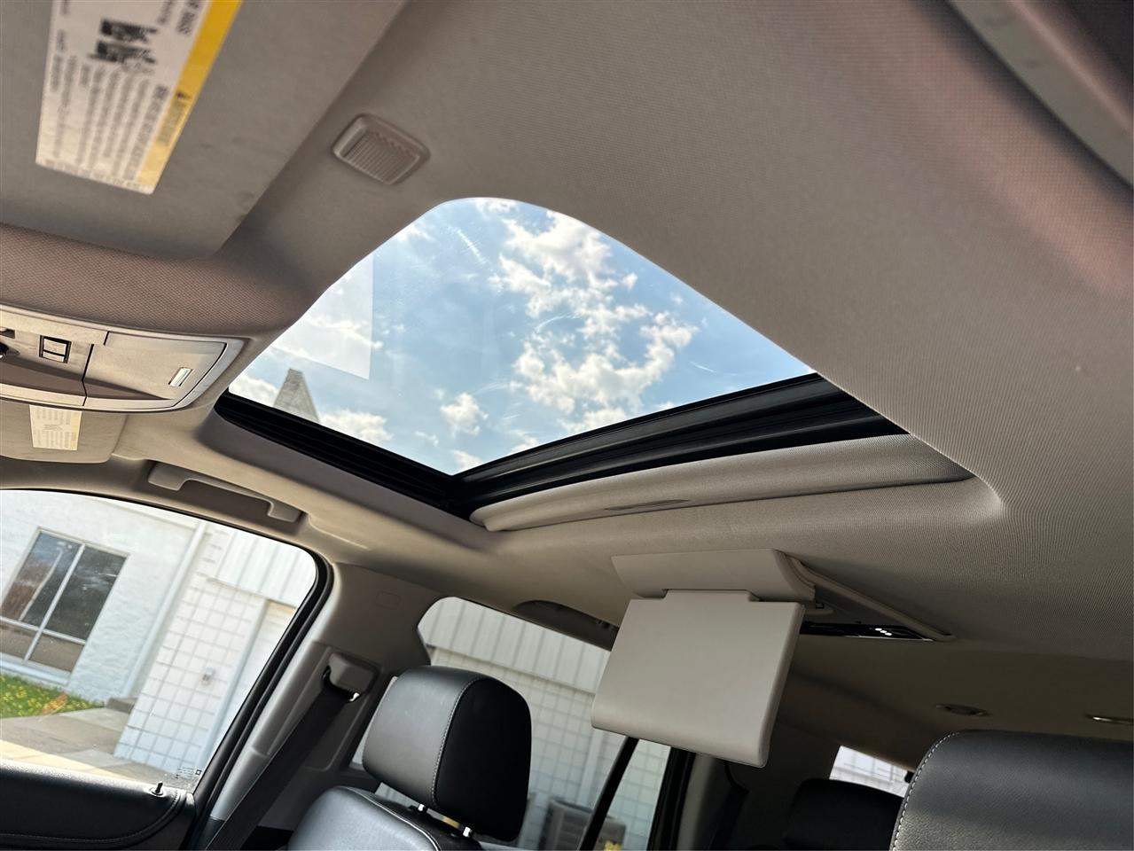 Chevrolet Tahoe  2015