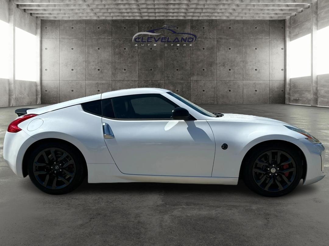 Nissan Z  2014