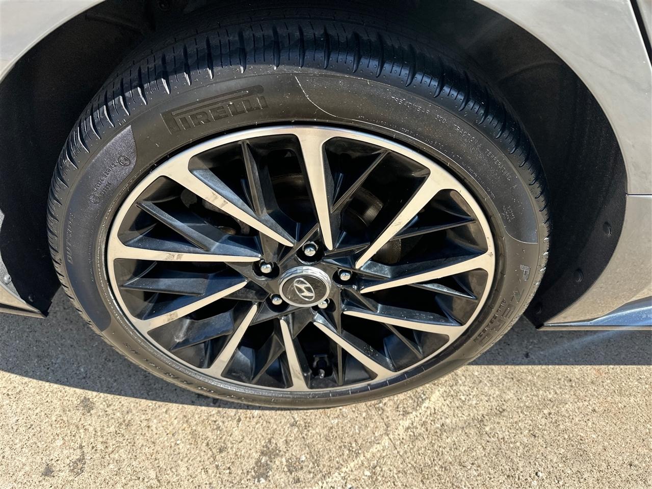 Hyundai Sonata  2020