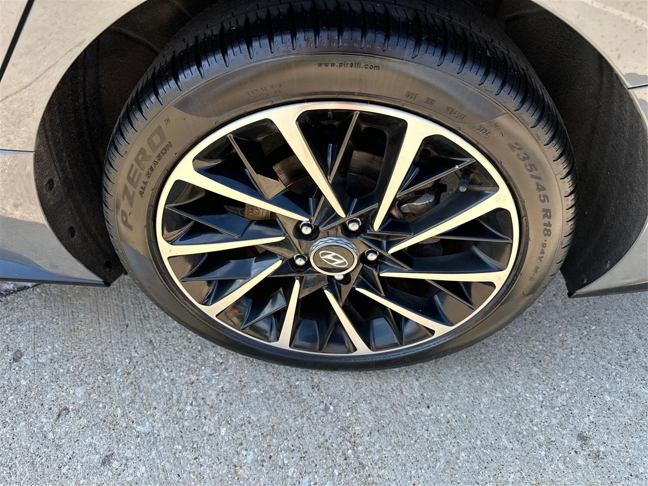 Hyundai Sonata  2020