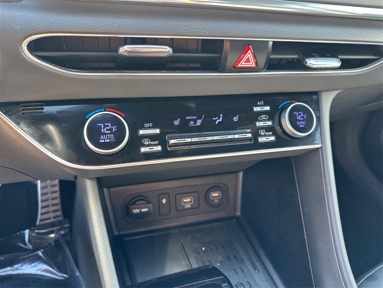 Hyundai Sonata  2020