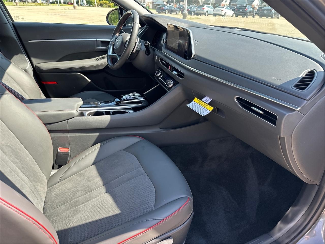 Hyundai Sonata  2020