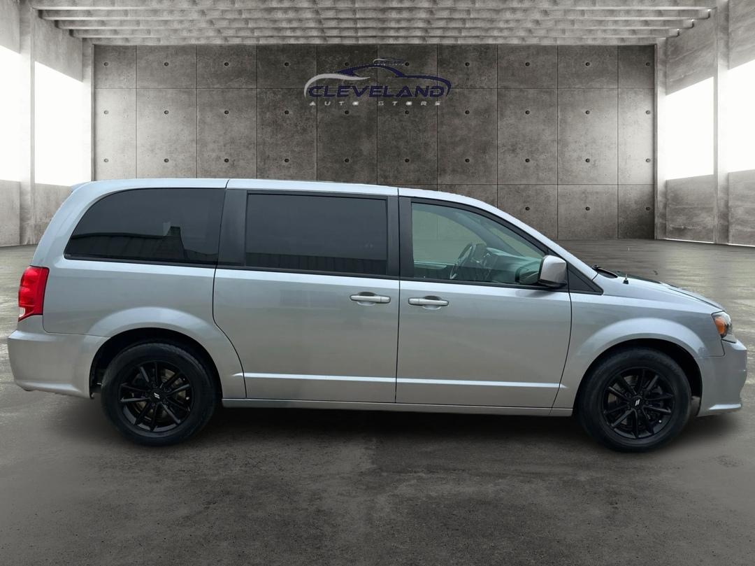 Dodge Grand Caravan  2020