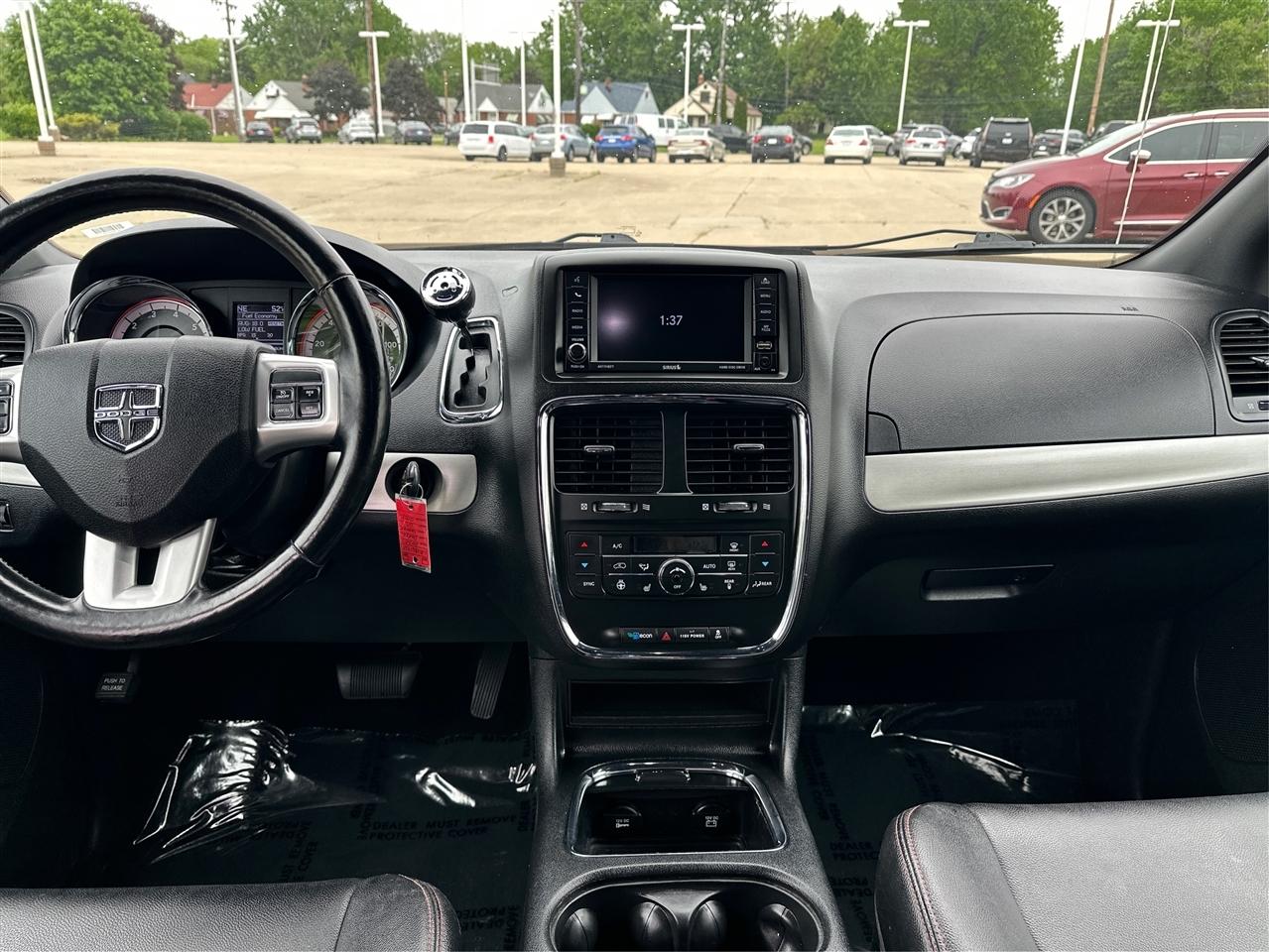 Dodge Grand Caravan  2020