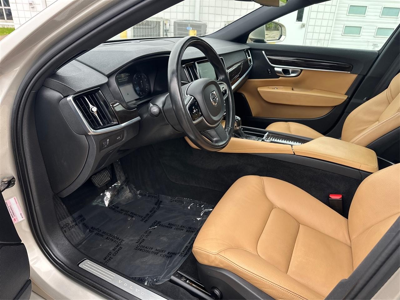 Volvo S90  2018