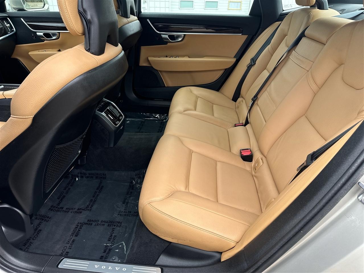 Volvo S90  2018