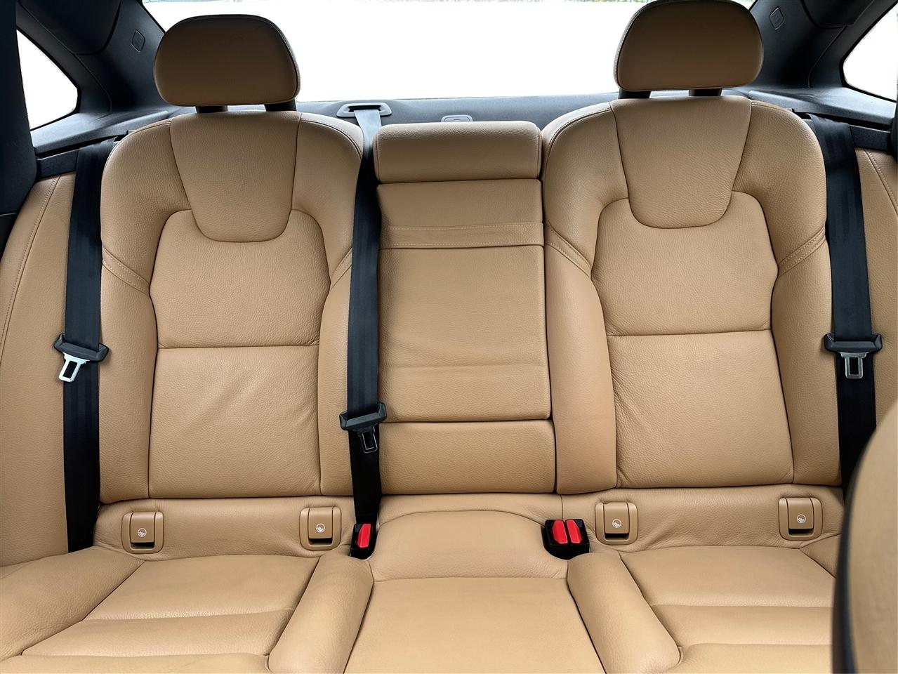 Volvo S90  2018