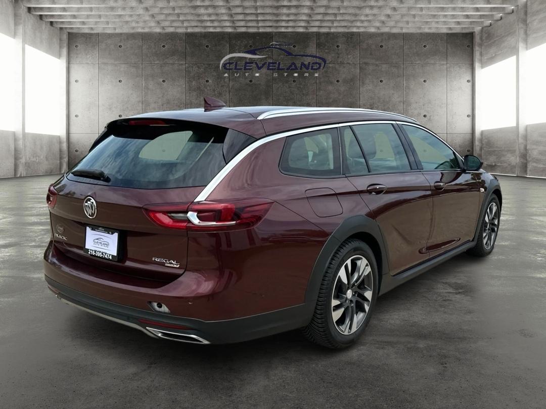 Buick Regal TourX  2018