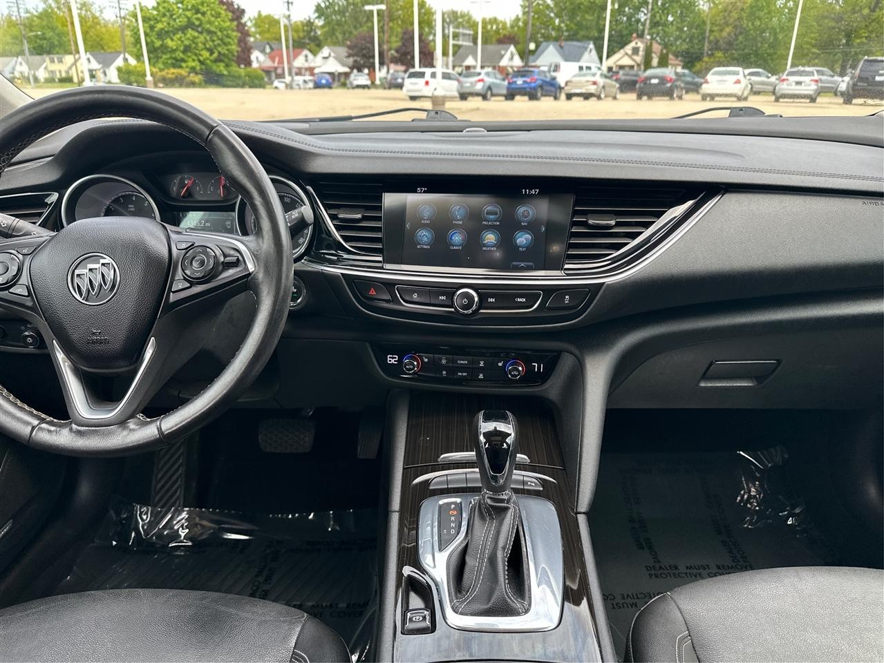 Buick Regal TourX  2018