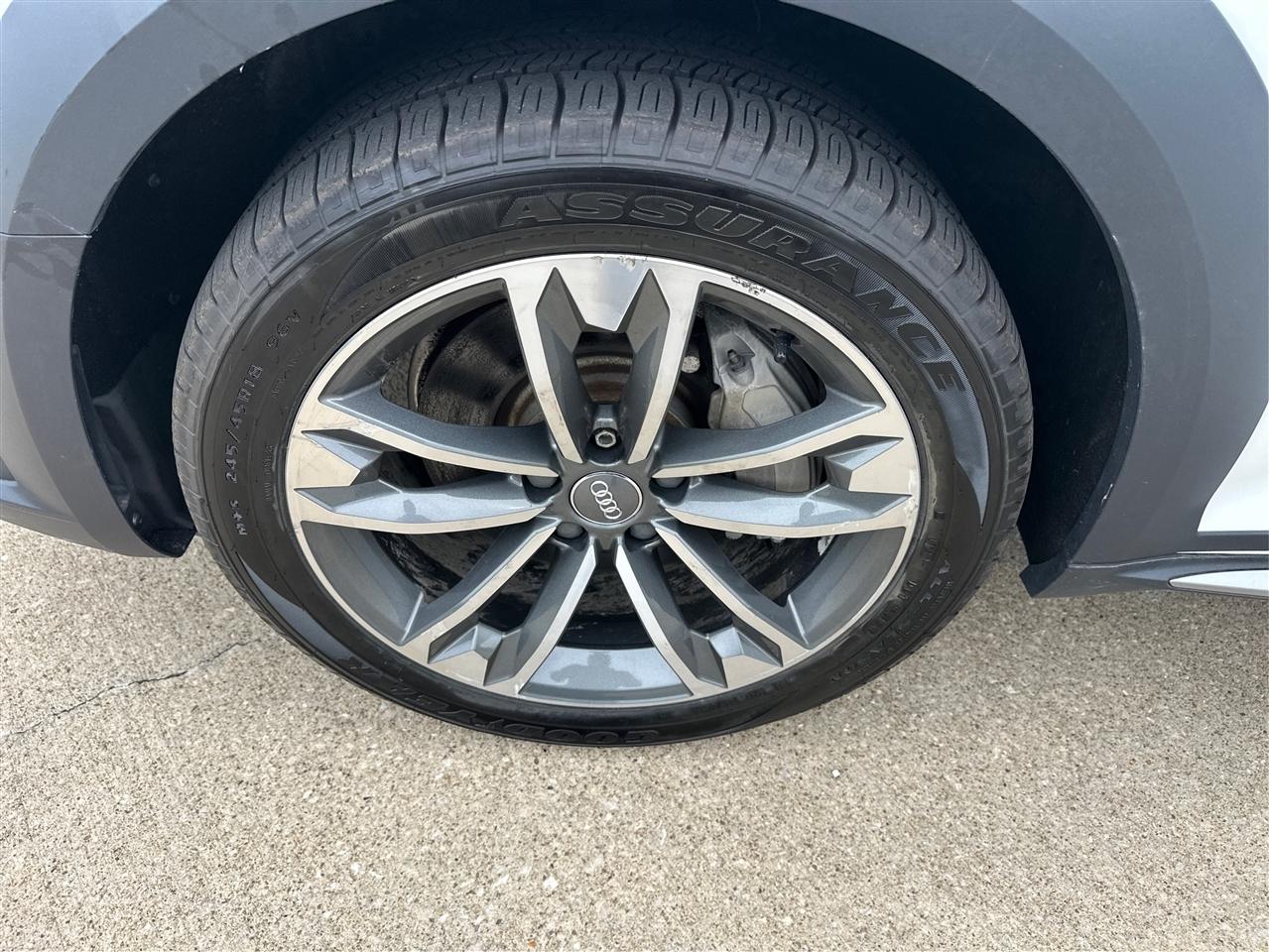 Audi allroad  2018