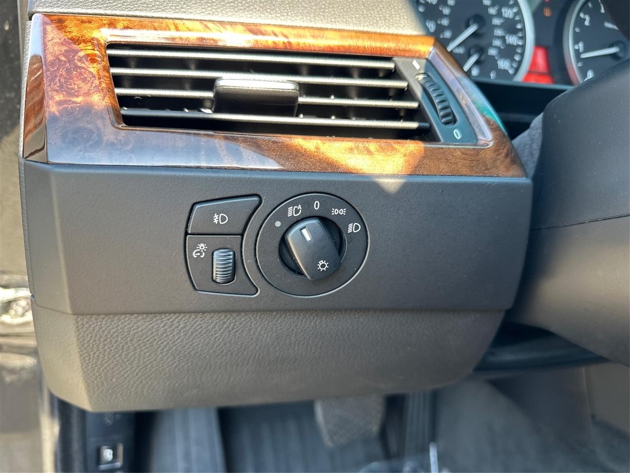 BMW 5-Series  2007