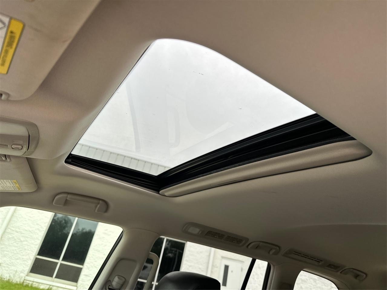 Infiniti QX56  2012