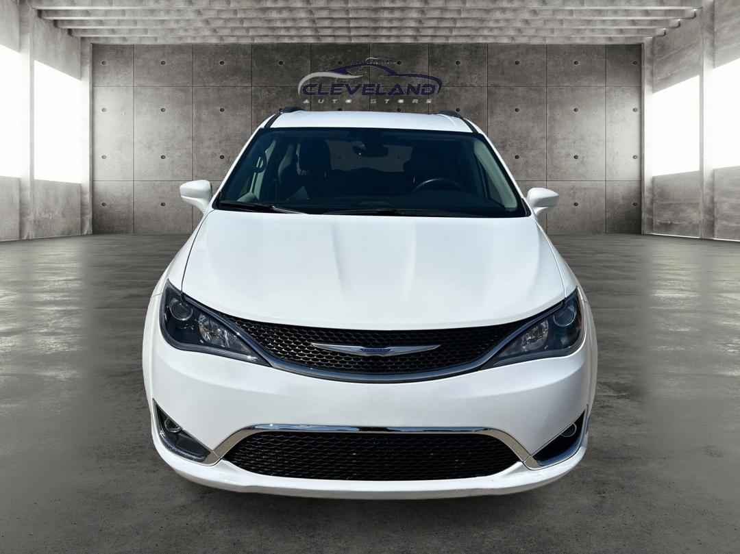 Chrysler Pacifica  2017