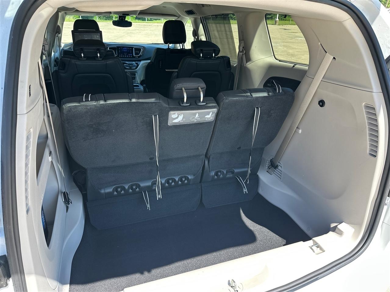 Chrysler Pacifica  2017