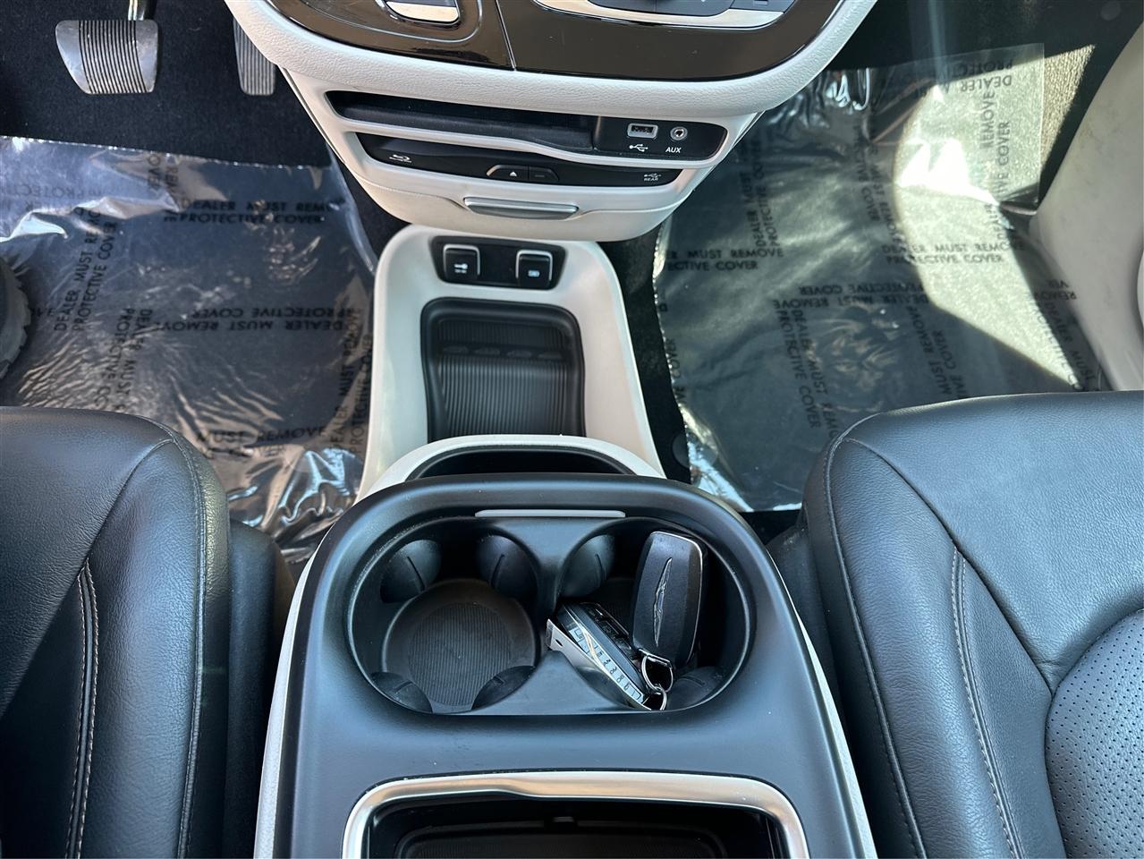 Chrysler Pacifica  2017
