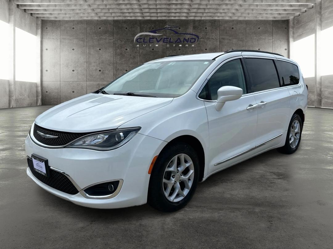 Chrysler Pacifica  2017