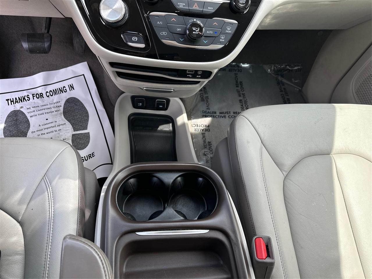 Chrysler Pacifica  2017