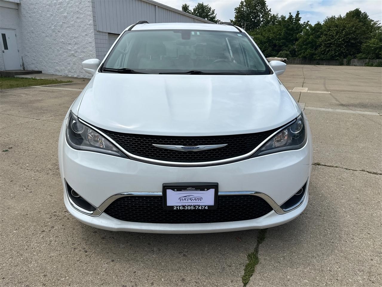 Chrysler Pacifica  2017