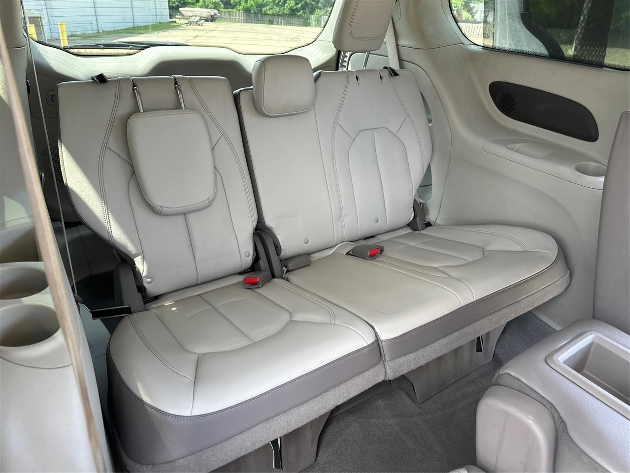 Chrysler Pacifica  2017