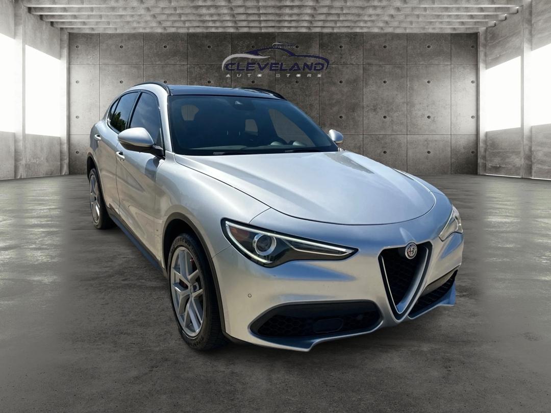 2018 Alfa Romeo Stelvio TI SPORT