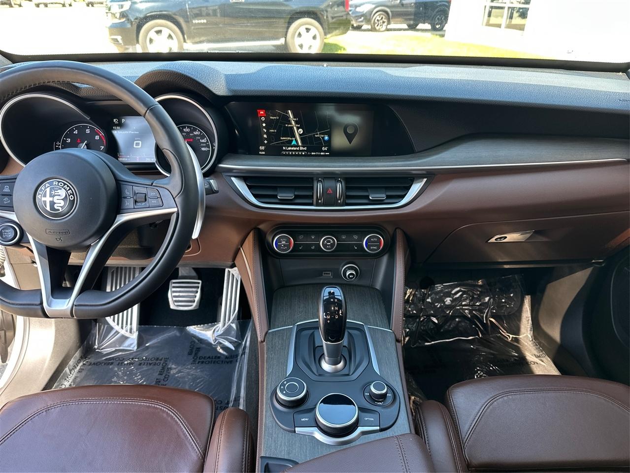 Alfa Romeo Stelvio  2018