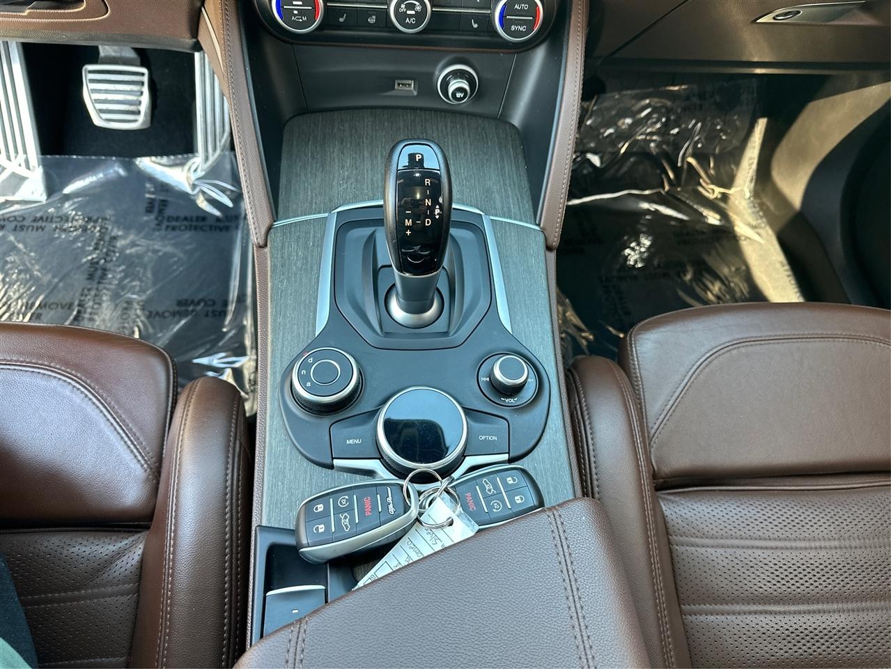 Alfa Romeo Stelvio  2018